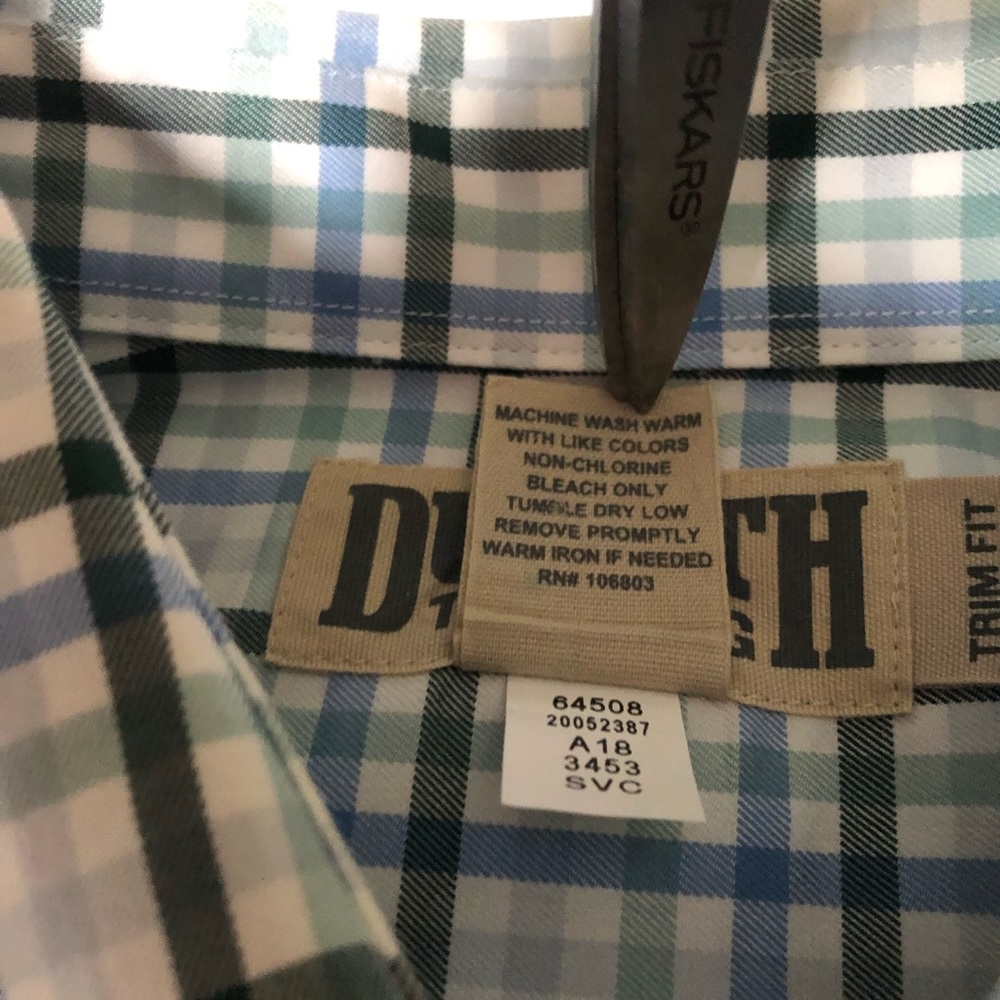 Duluth Trading Co. Men’s Small Button Down Shirt - Picture 4 of 4